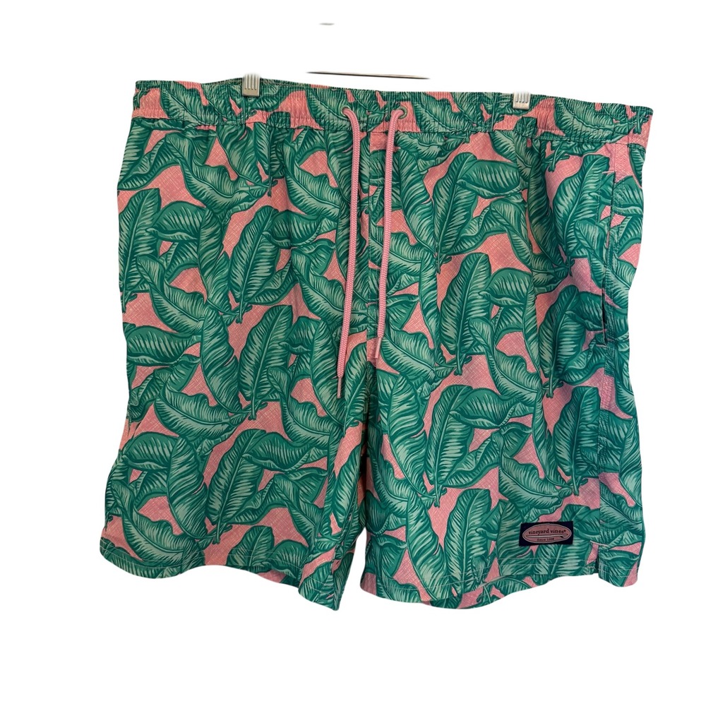 Vineyard Vines Chappy Swim Suit Trunks Mens XL Pink Green Banana Leaf Tropical - Picture 2 of 12